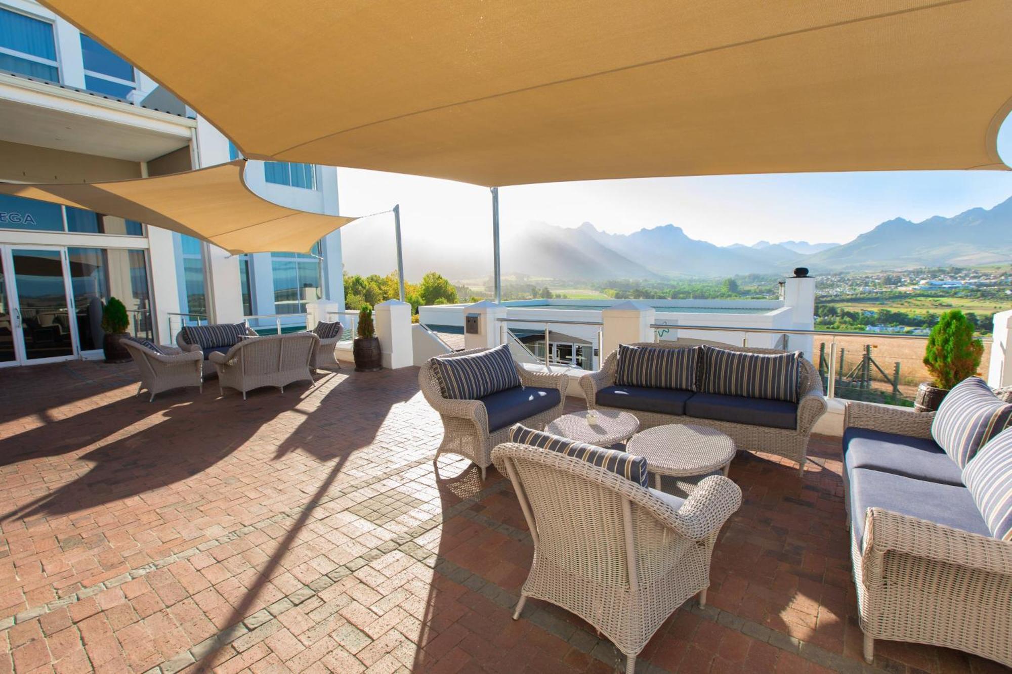 Protea Hotel By Marriott Stellenbosch & Conference Centre Ngoại thất bức ảnh